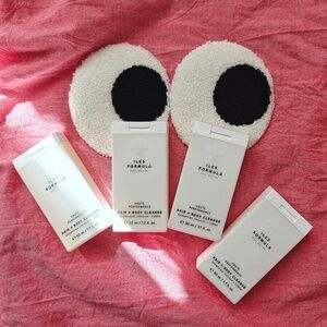 4 New ILES FORMULA Haute Performance Hair + Body Cleanse 1.7oz/50ml Travel Size
